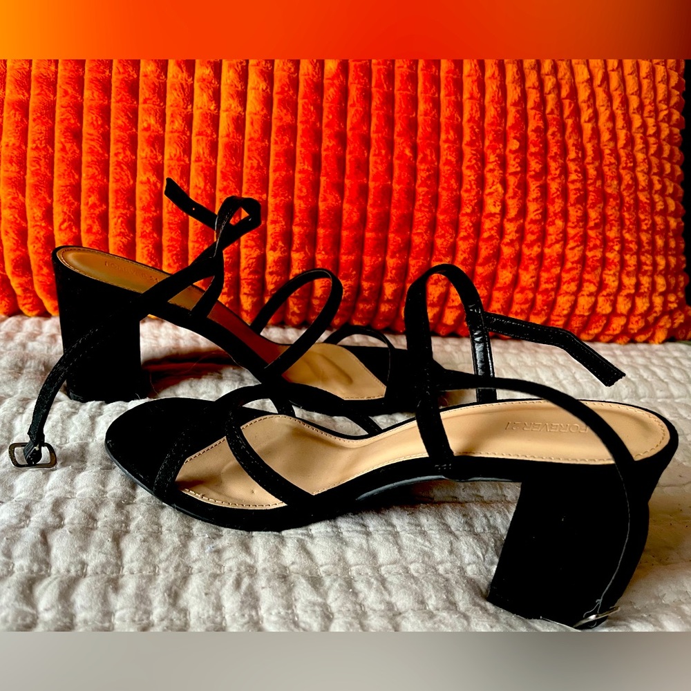 Forever 21 strapped heels